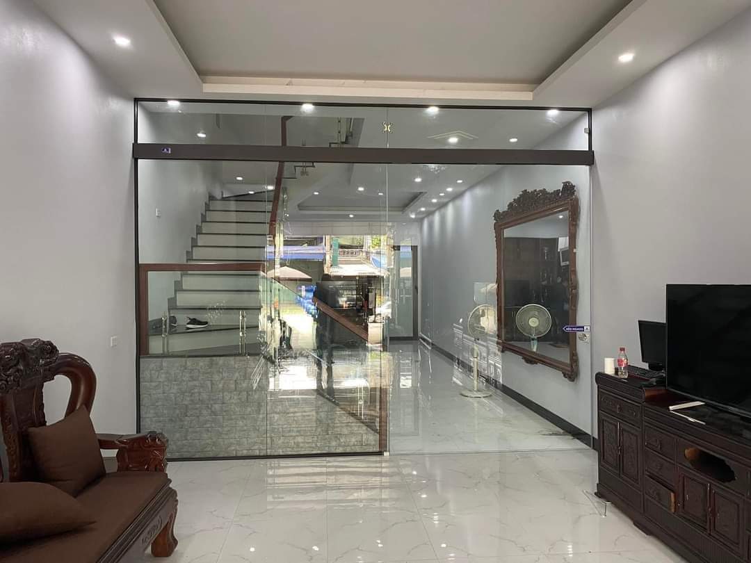 CỬA KÍNH CƯỜNG LỰC