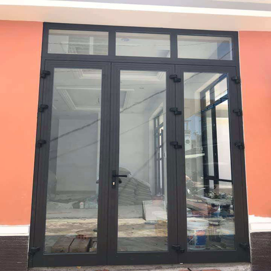 CỬA ĐI MỞ QUAY 3 CÁNH NHÔM XINGFA